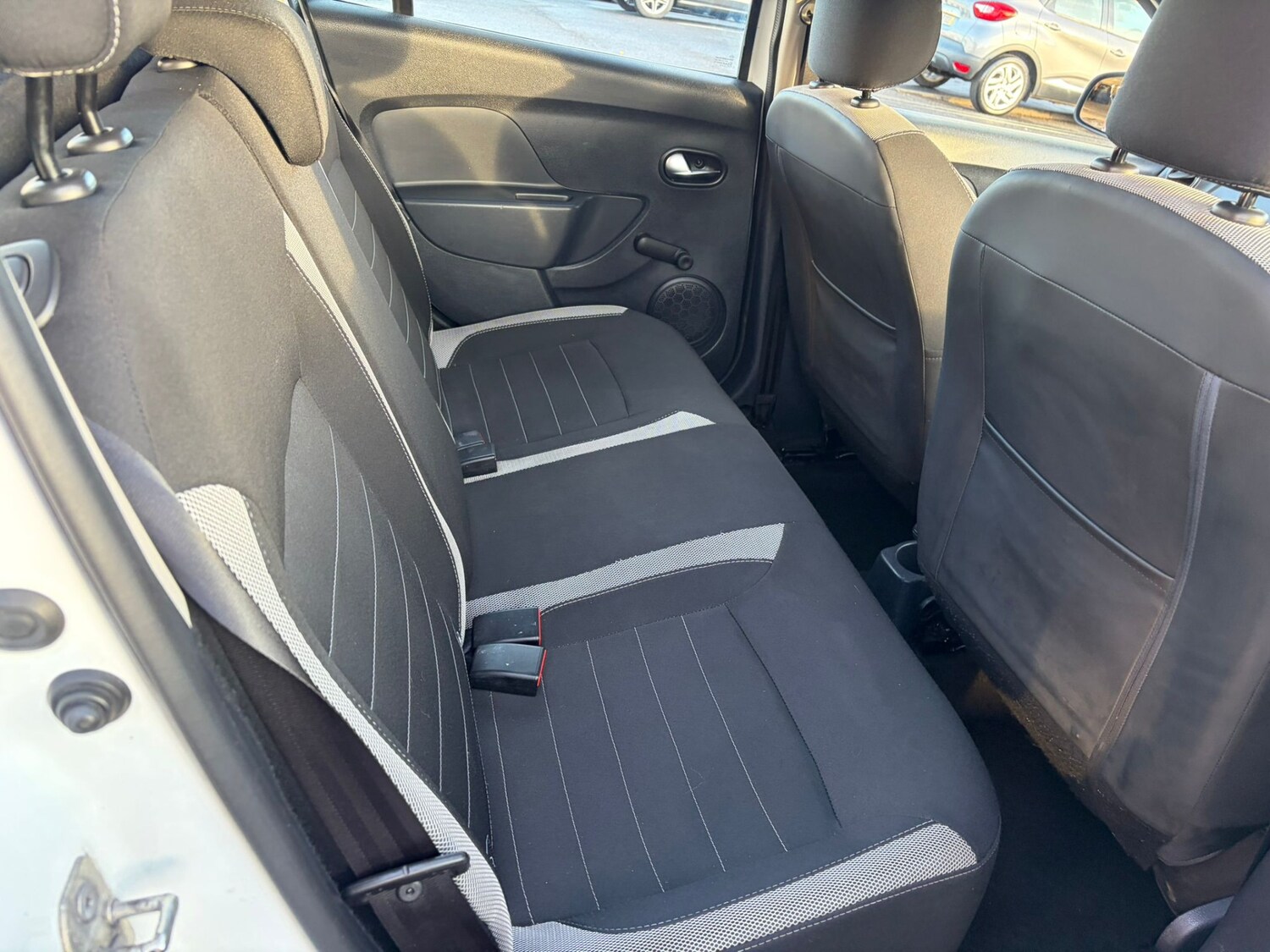 Used Dacia Sandero Stepway 2018 for sale - 77543785: Photo 12