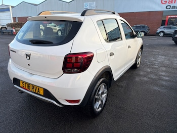 Used Dacia Sandero Stepway 2018 for sale - 77543785: Photo