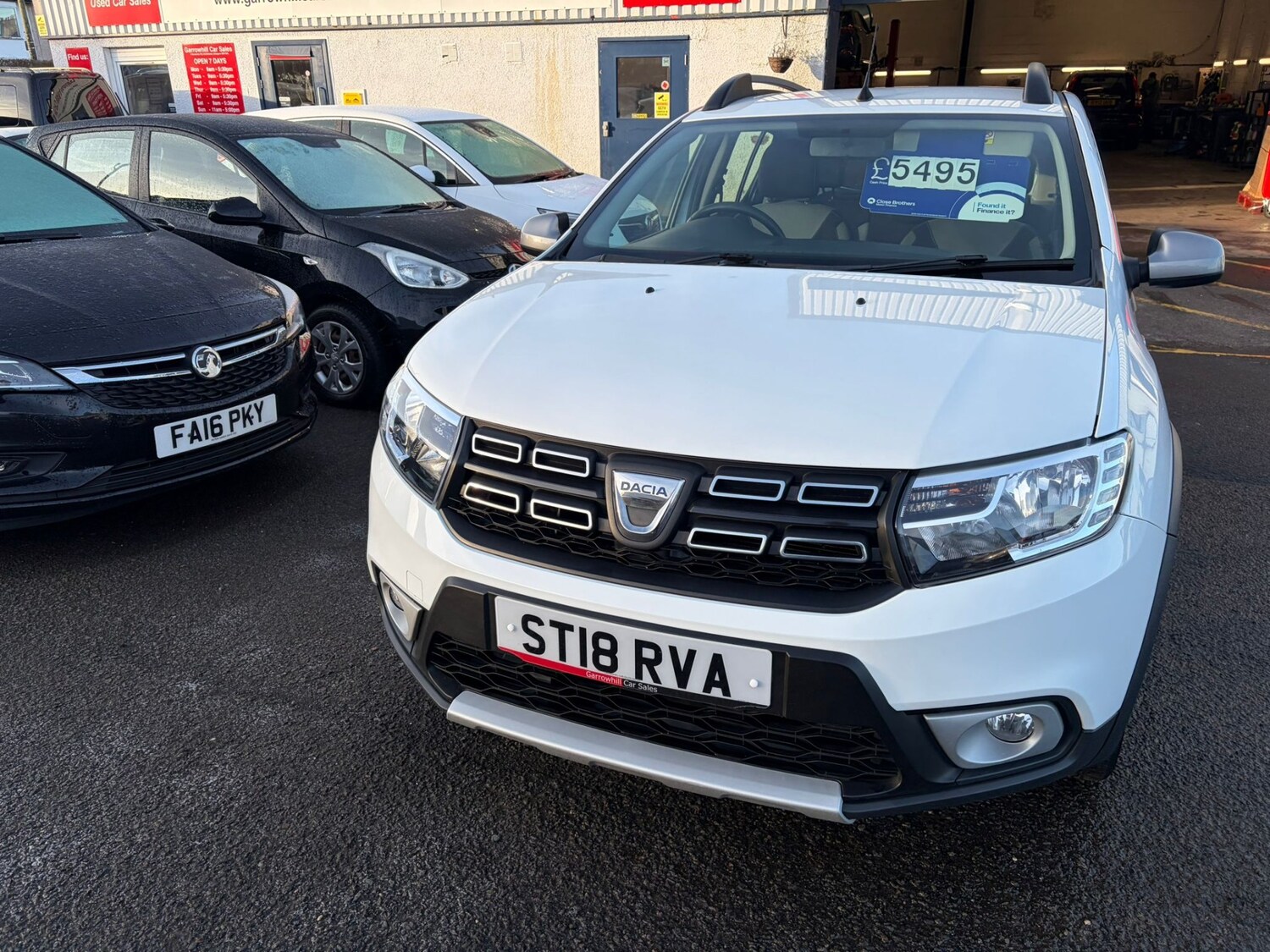 Used Dacia Sandero Stepway 2018 for sale - 77543785: Photo 8