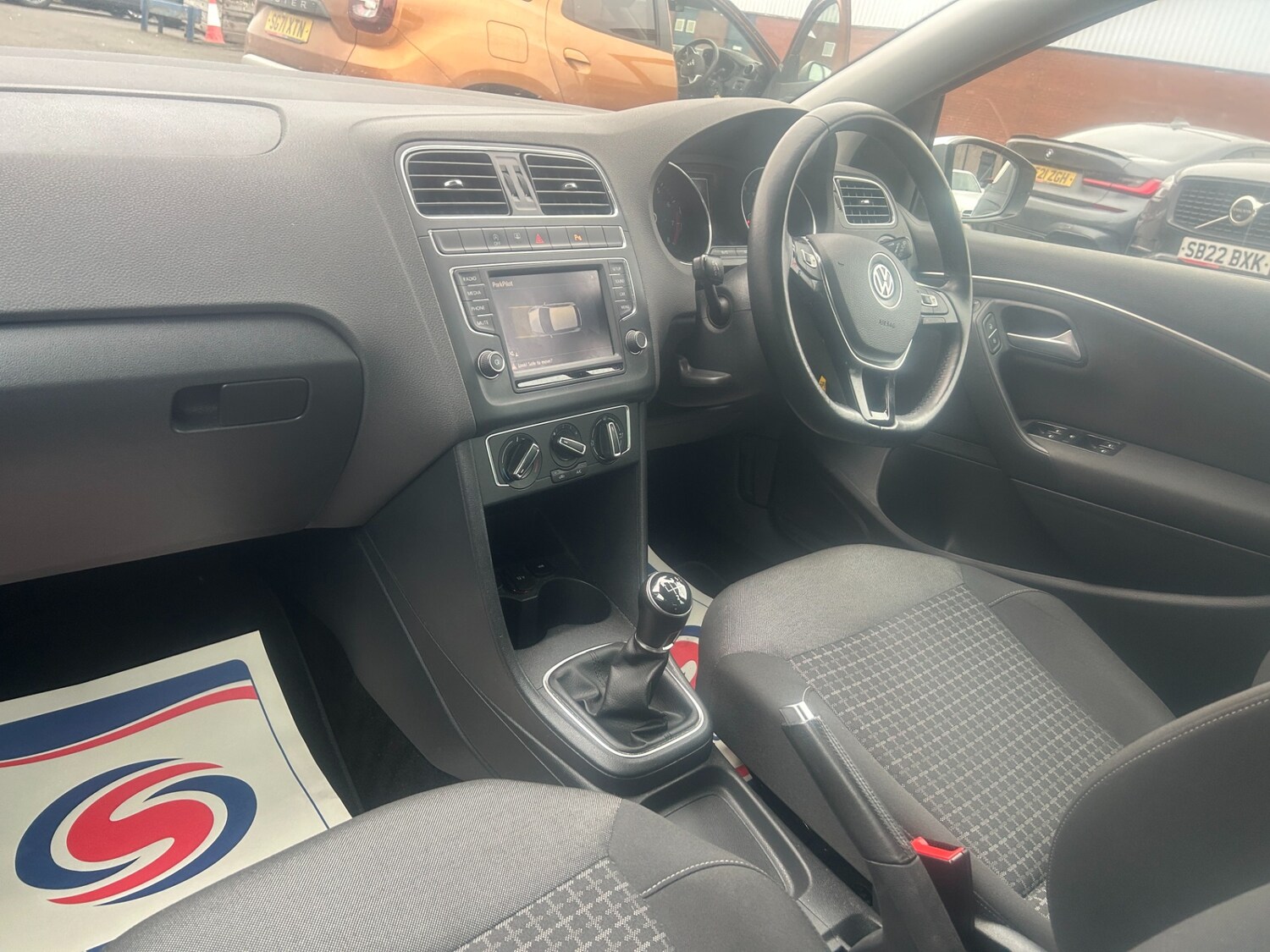 Used Volkswagen Polo 2016 for sale - 77984966: Photo 17