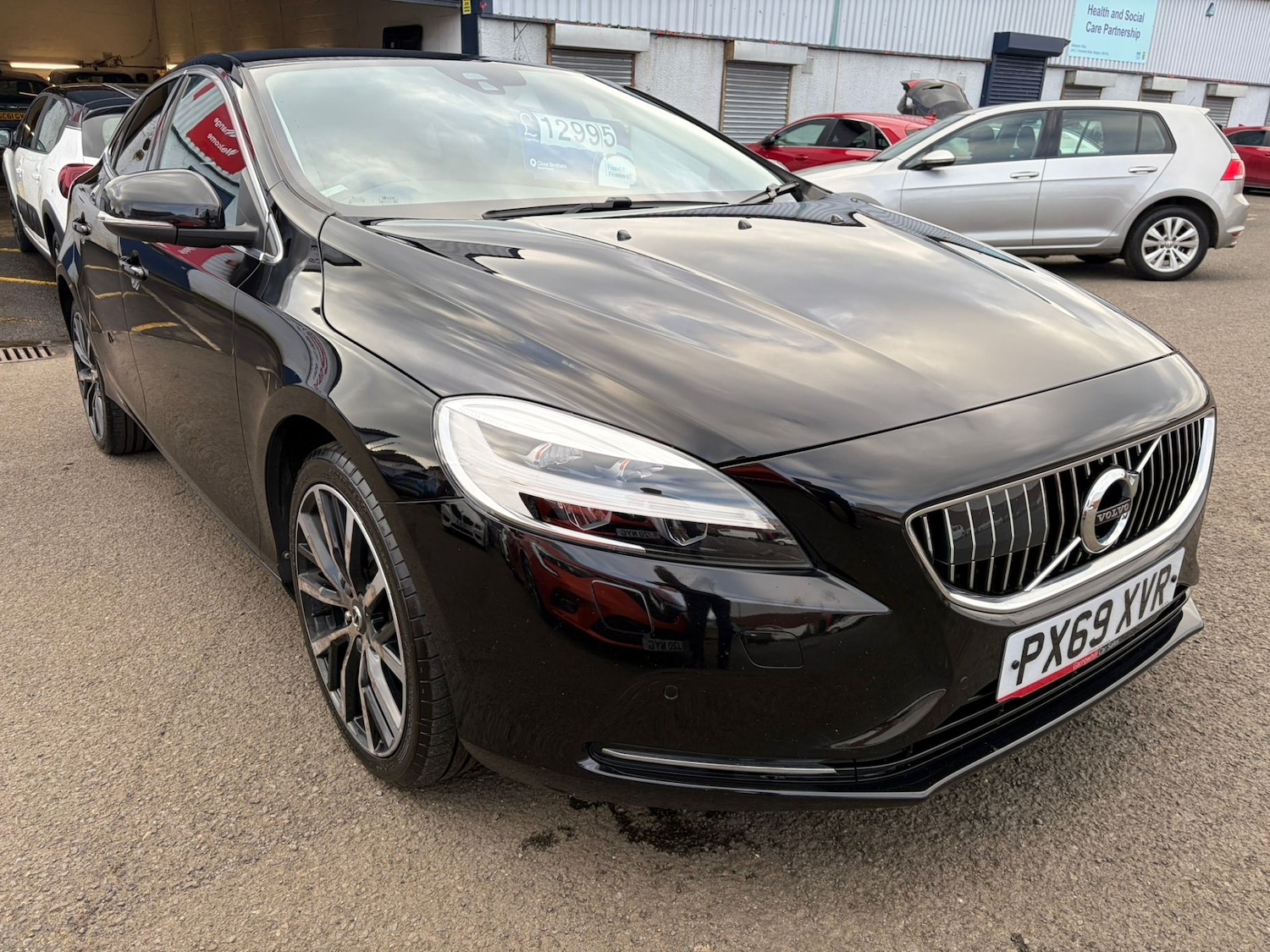 Used Volvo V40 2019 for sale - 78166063: Photo 9