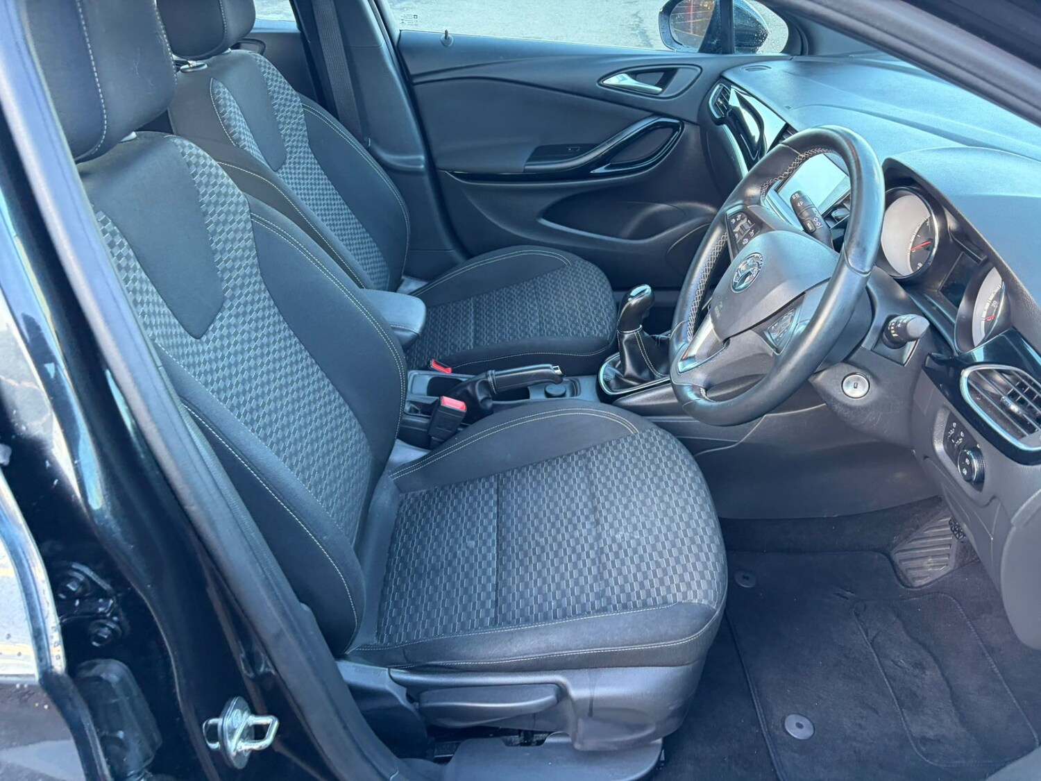 Used Vauxhall Astra 2016 for sale - 77545077: Photo 11