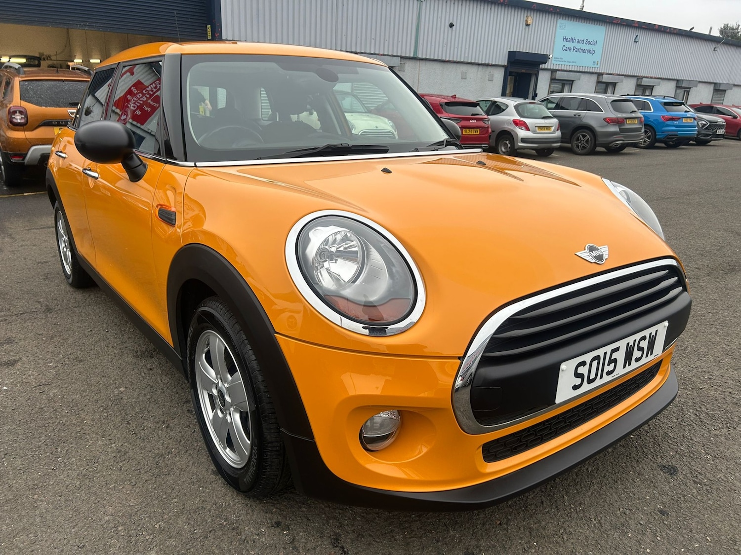 Used MINI Hatch 2015 for sale - 76265375: Photo 5