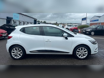 Used Renault Clio 2017 for sale - 79057406: Photo