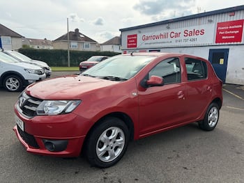 Used Dacia Sandero 2014 for sale - 79674474: Photo
