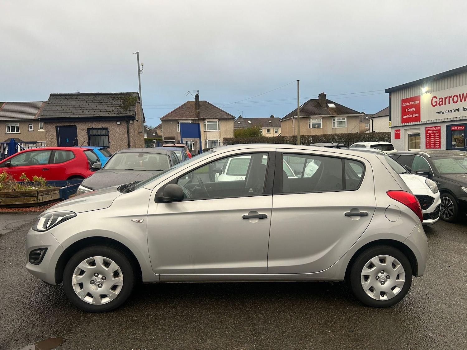 Used Hyundai i20 2012 for sale - 77116347: Photo 9