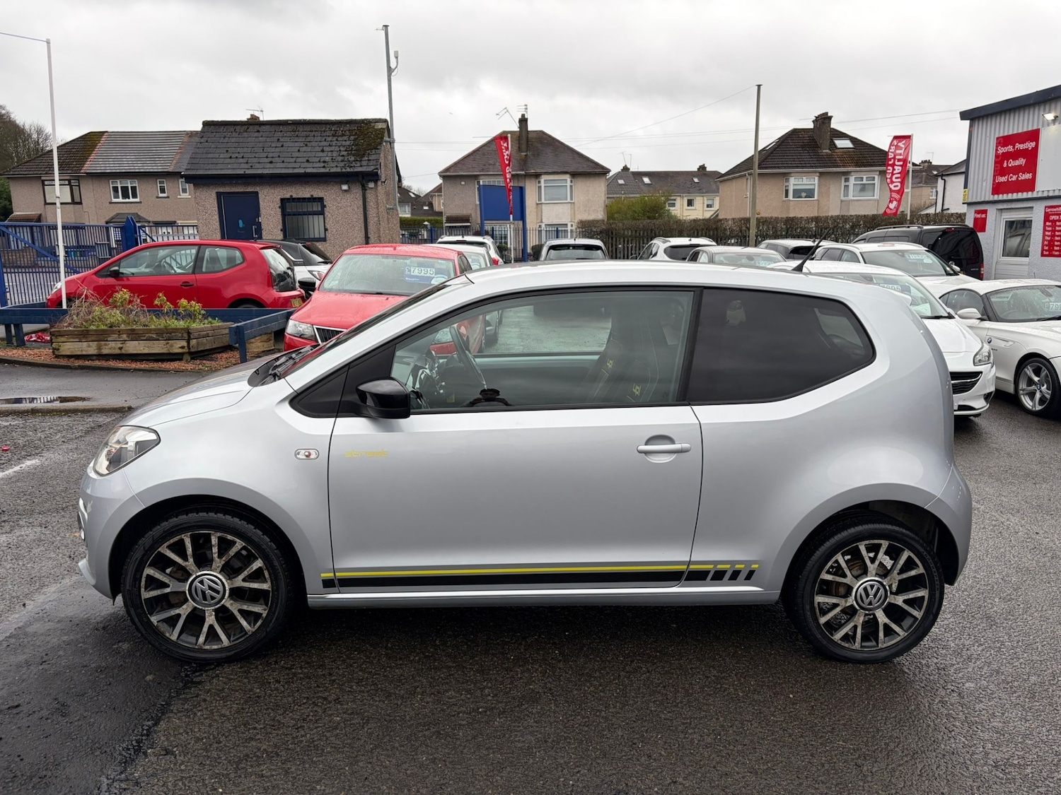Used Volkswagen up! 2015 for sale - 77677246: Photo 2