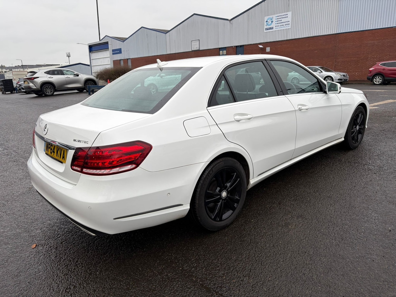 Used Mercedes-Benz E Class 2014 for sale - 76427755: Photo 9