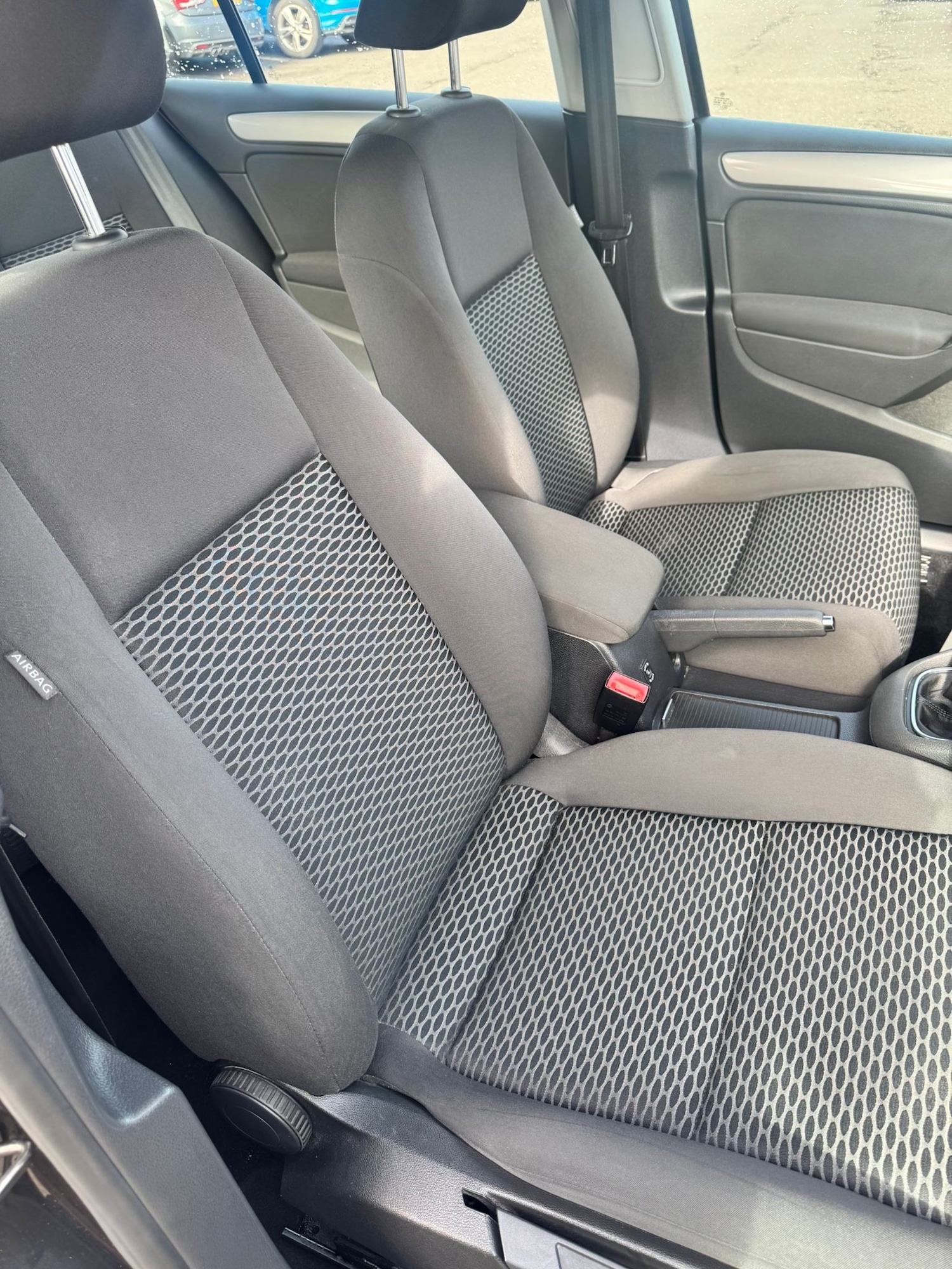 Used Volkswagen Golf 2011 for sale - 77932356: Photo 10