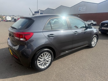 Used Kia Rio 2017 for sale - 79228369: Photo