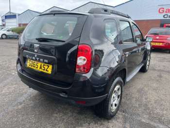Used Dacia Duster 2015 for sale - 74970840: Photo
