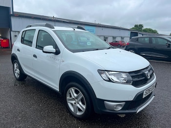 Used Dacia Sandero Stepway 2016 for sale - 78873764: Photo