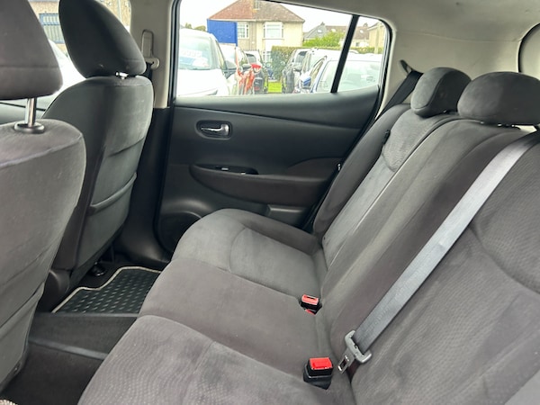 Used Nissan Leaf 2017 for sale - 76234237: Photo 17