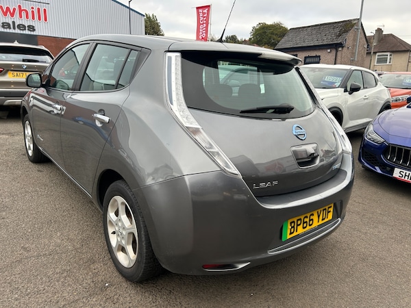 Used Nissan Leaf 2017 for sale - 76234237: Photo 8