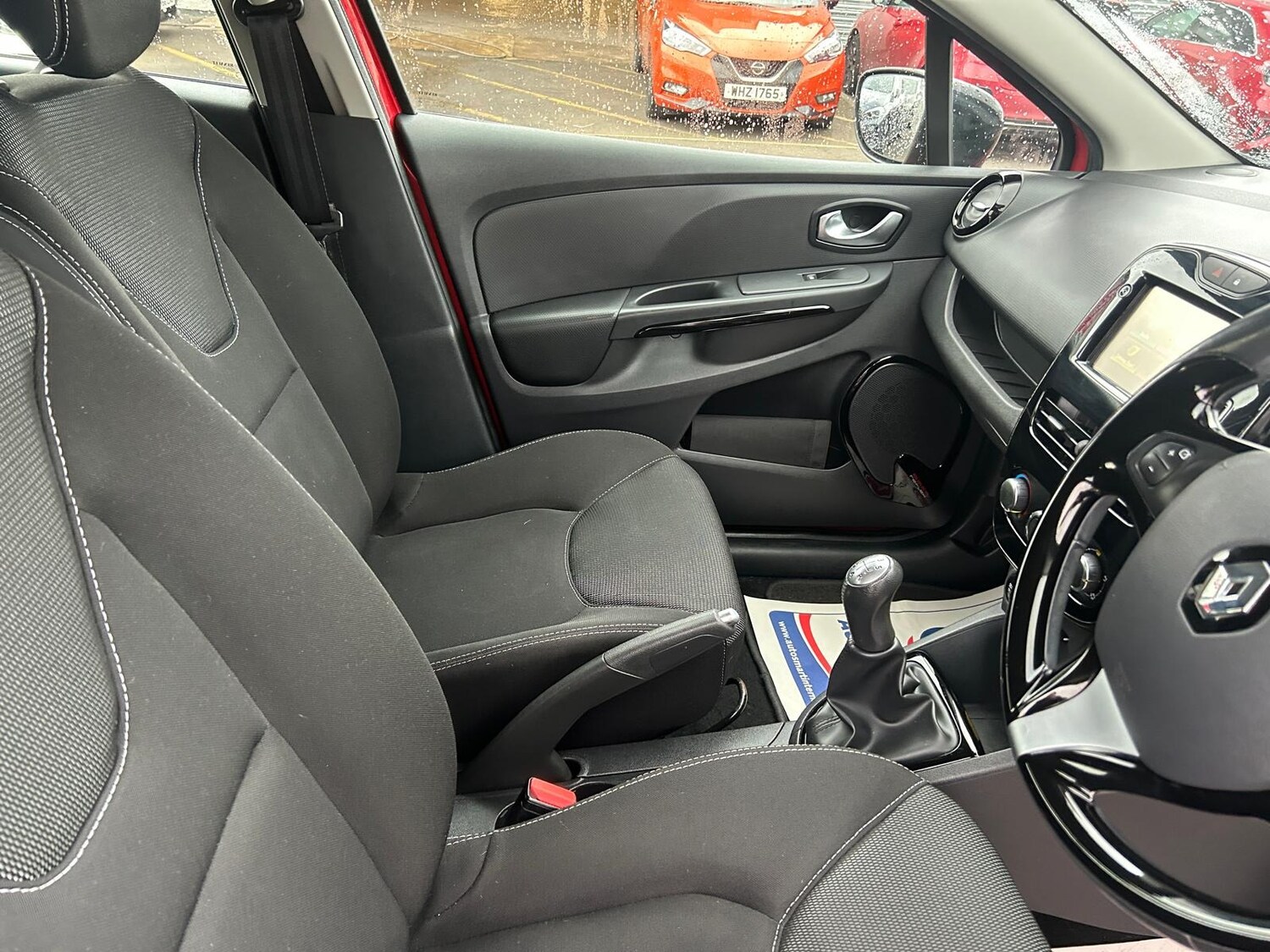 Used Renault Clio 2016 for sale - 76092249: Photo 12