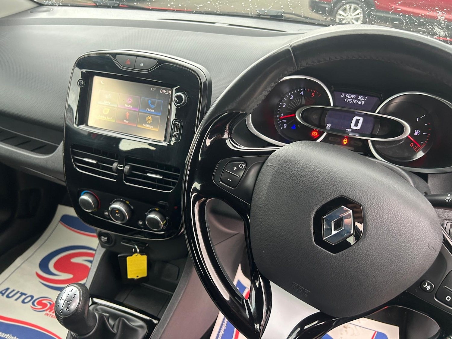Used Renault Clio 2016 for sale - 76092249: Photo 13