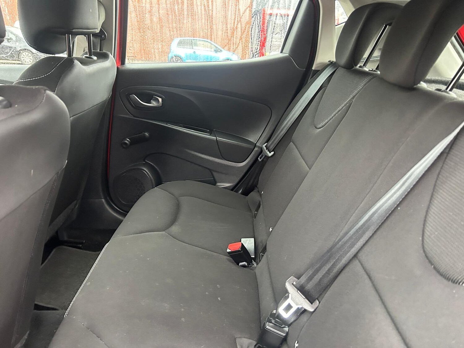Used Renault Clio 2016 for sale - 76092249: Photo 16