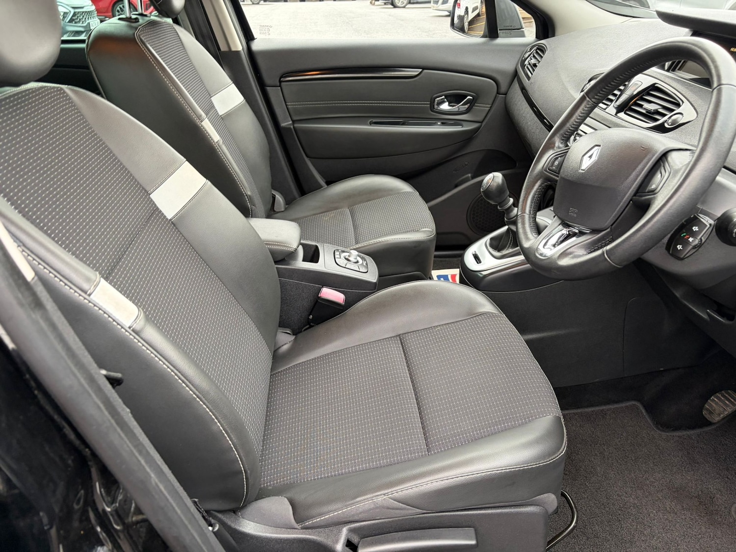 Used Renault Scenic 2014 for sale - 76613690: Photo 11