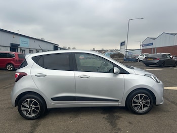 Used Hyundai i10 2017 for sale - 77790246: Photo