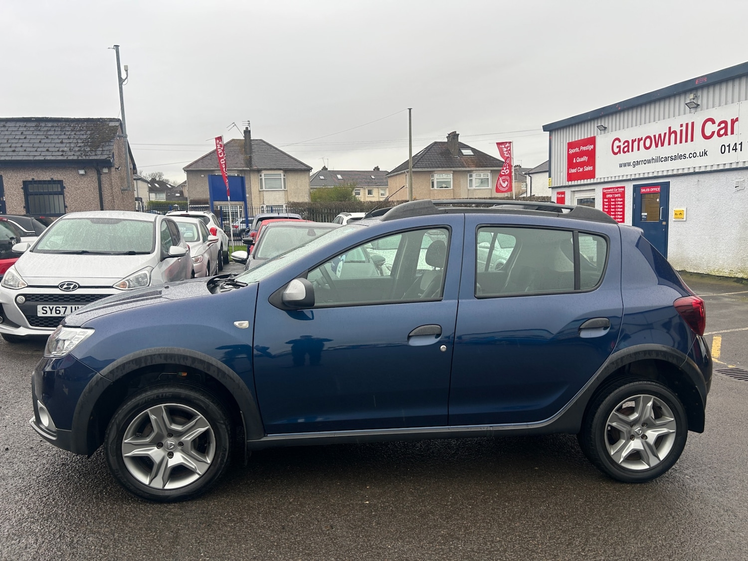 Used Dacia Sandero Stepway 2017 for sale - 77762674: Photo 10