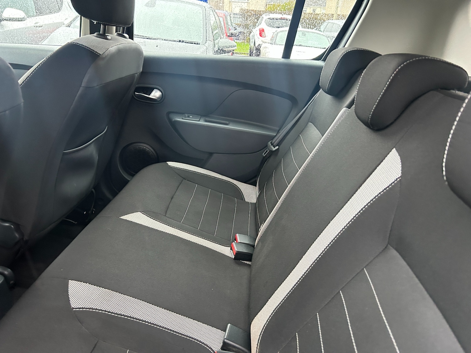 Used Dacia Sandero Stepway 2017 for sale - 77762674: Photo 16