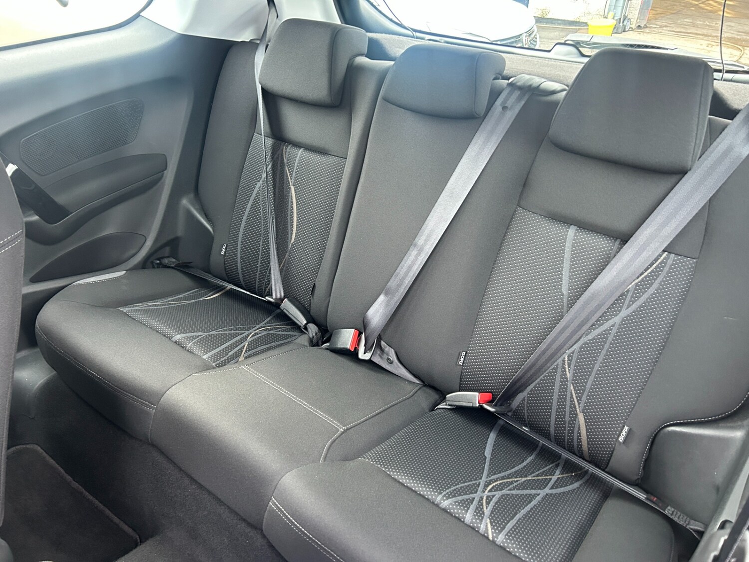 Used Peugeot 208 2015 for sale - 77819189: Photo 16