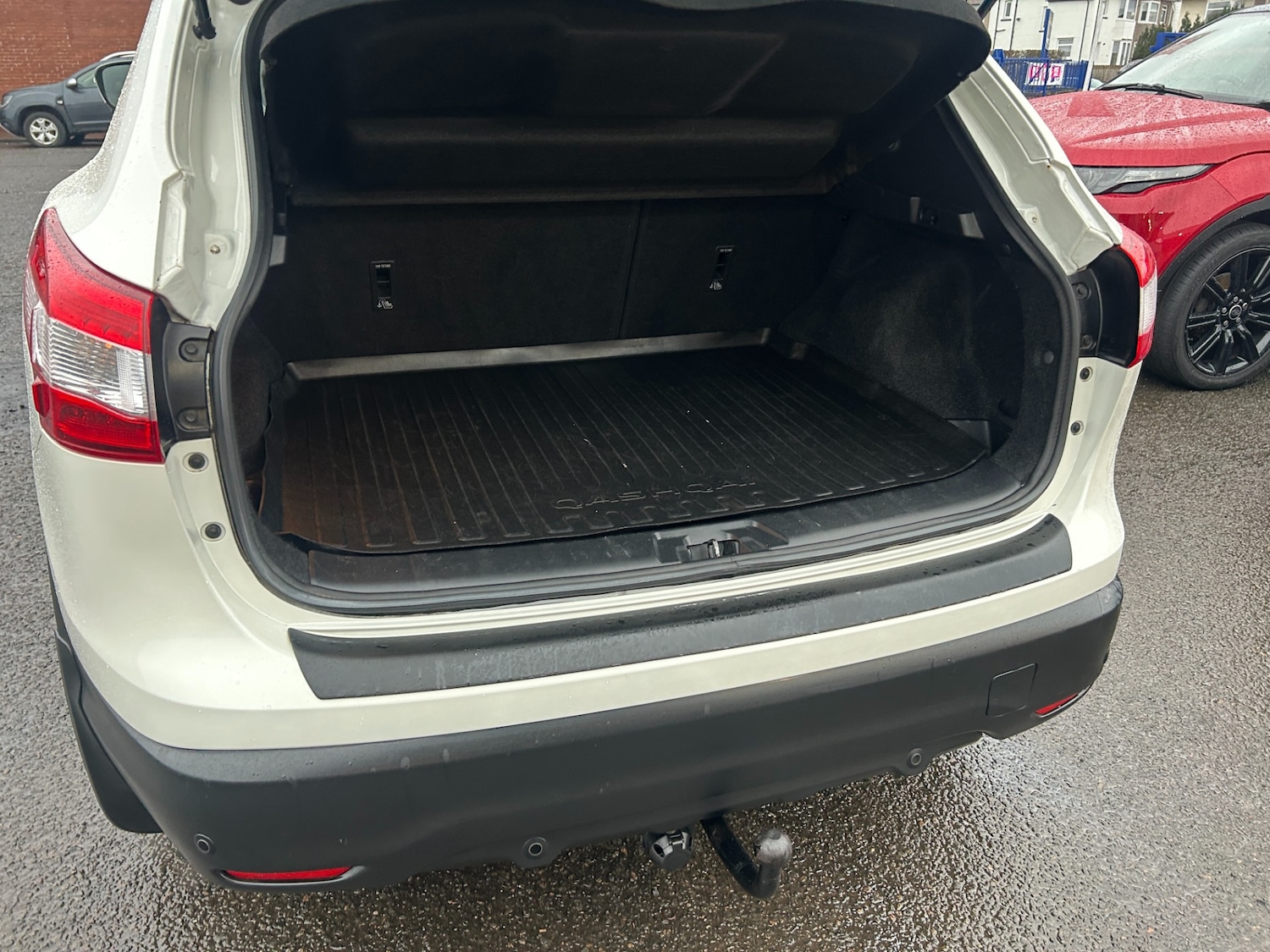 Used Nissan Qashqai 2017 for sale - 77903766: Photo 11