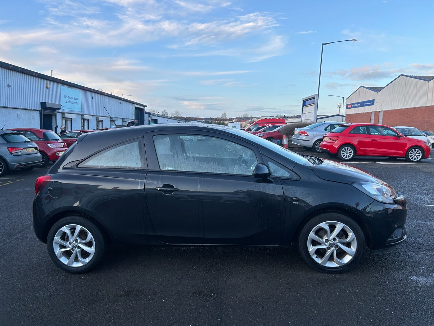 Used Vauxhall Corsa 2017 for sale - 77354067: Photo 8