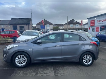 Used Hyundai i30 2015 for sale - 78255222: Photo