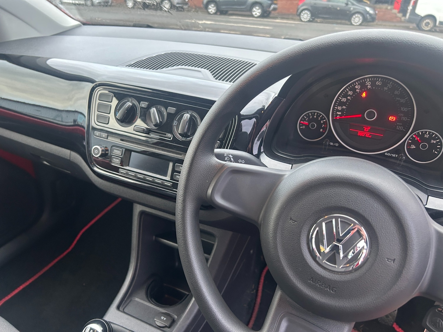 Used Volkswagen up! 2012 for sale - 77393439: Photo 14