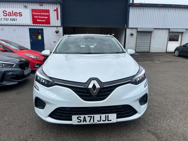 Used Renault Clio 2021 for sale - 75662031: Photo 4