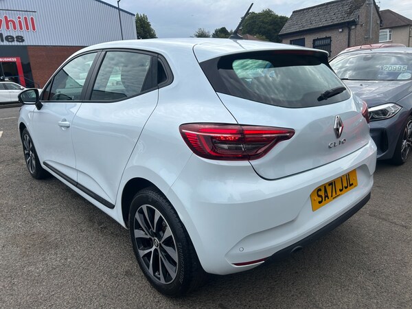 Used Renault Clio 2021 for sale - 75662031: Photo 9