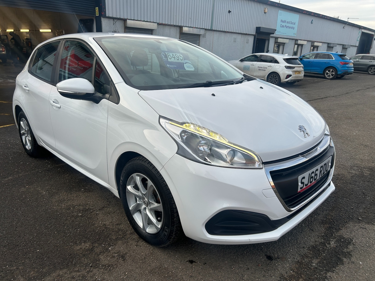 Used Peugeot 208 2016 for sale - 77582225: Photo 5