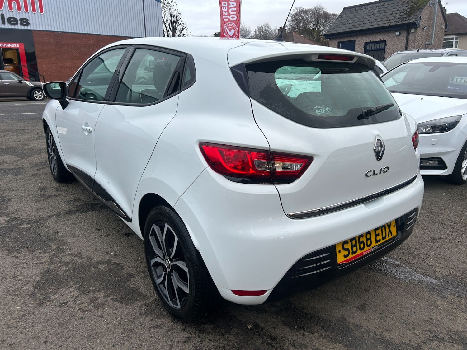 Used Renault Clio 2018 for sale - 76556763: Photo 10