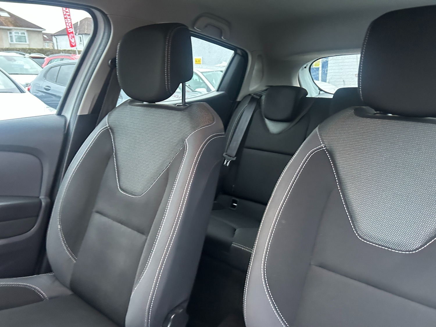 Used Renault Clio 2018 for sale - 76556763: Photo 20