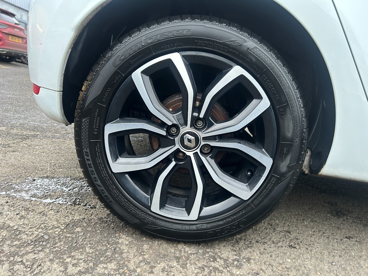 Used Renault Clio 2018 for sale - 76556763: Photo 21