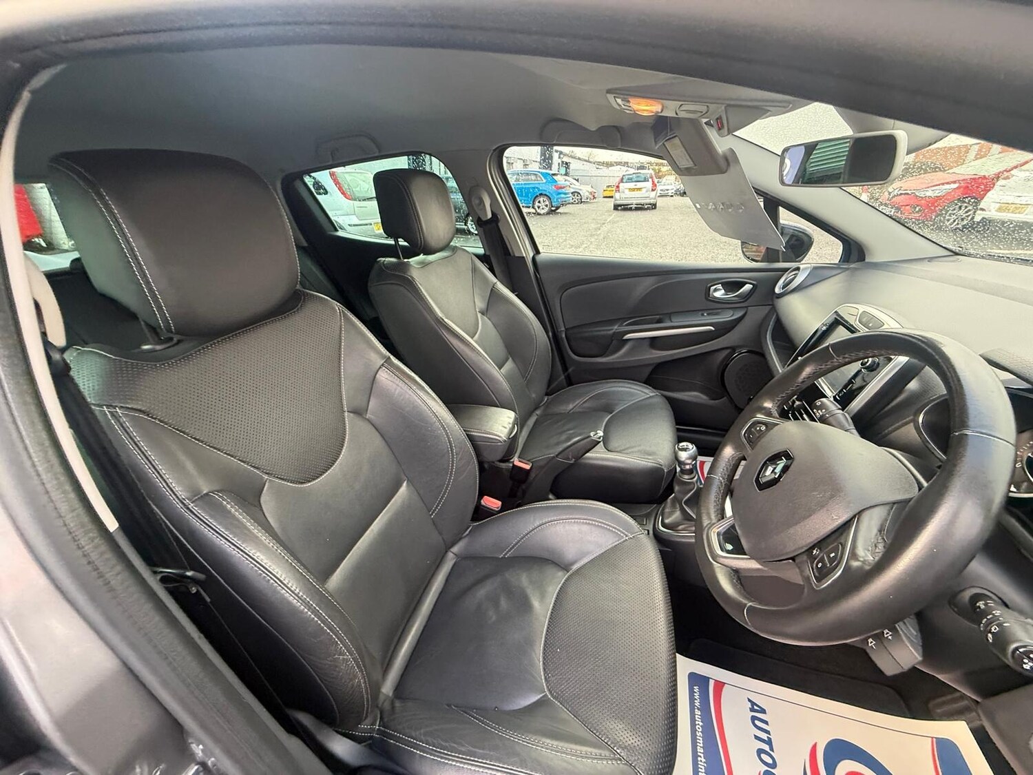 Used Renault Clio 2016 for sale - 77619141: Photo 12