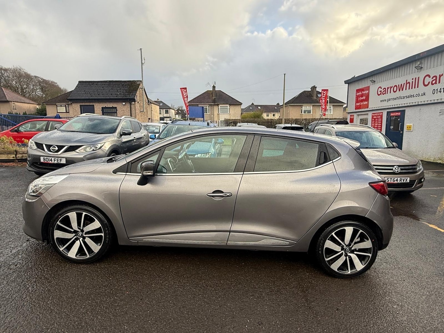 Used Renault Clio 2016 for sale - 77619141: Photo 2