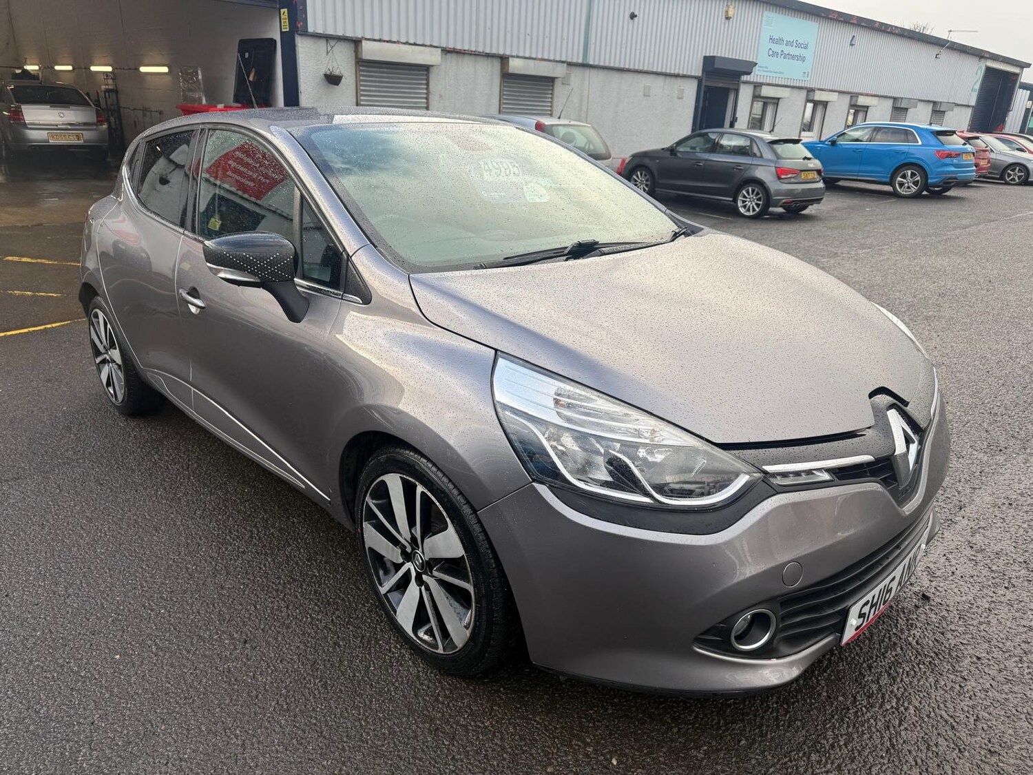 Used Renault Clio 2016 for sale - 77619141: Photo 7