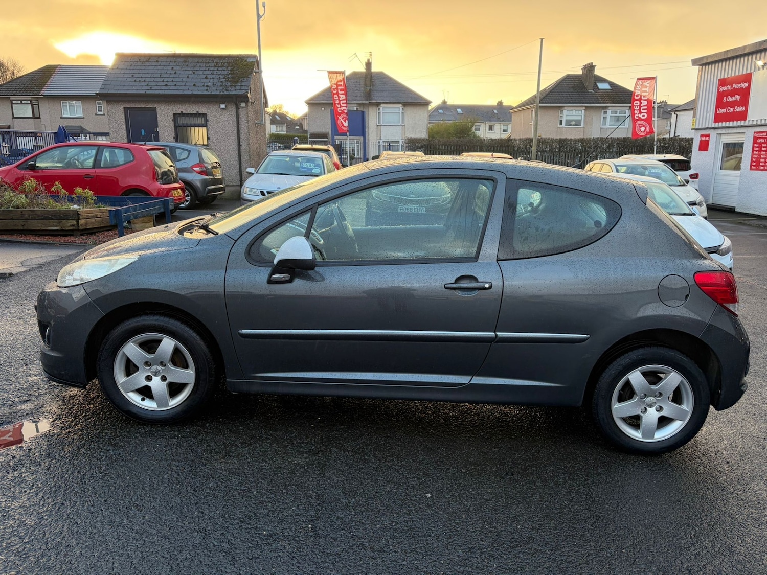 Used Peugeot 207 2011 for sale - 77207212: Photo 2