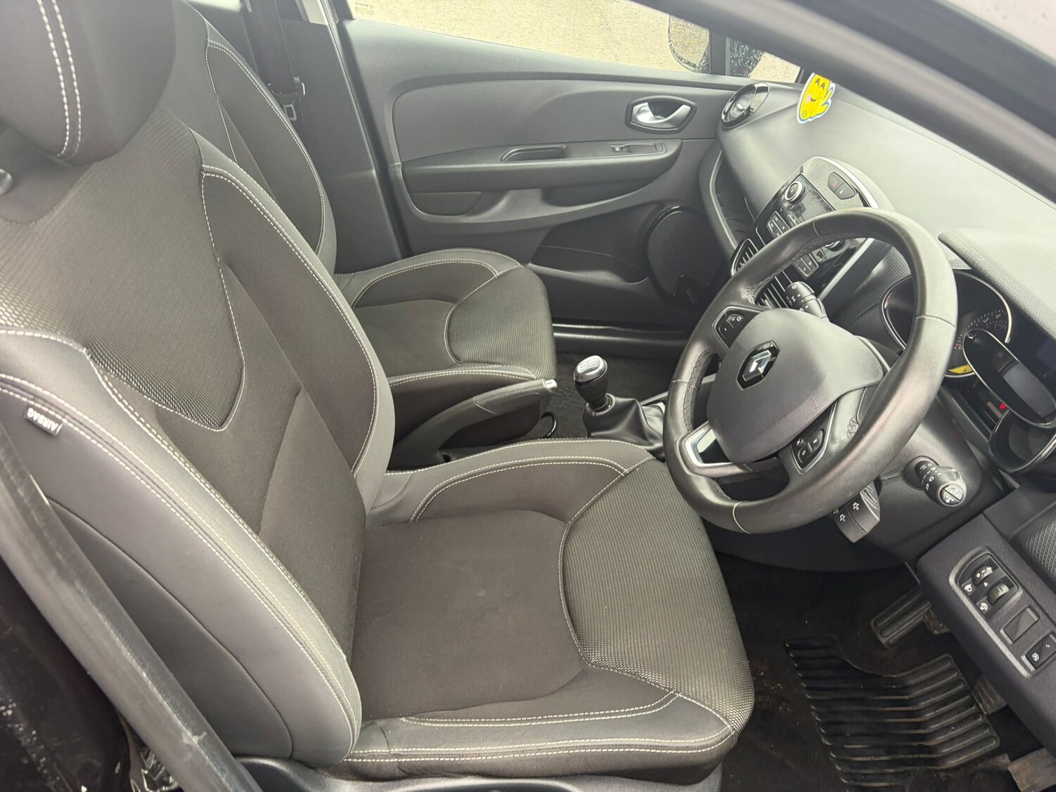 Used Renault Clio 2018 for sale - 78162159: Photo 13