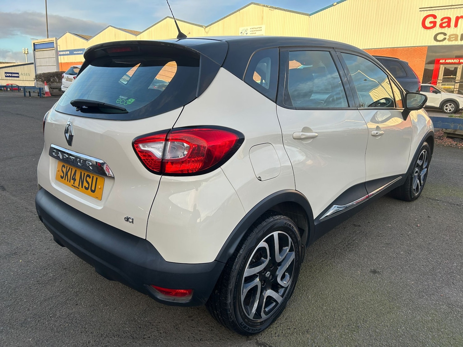 Used Renault Captur 2014 for sale - 77691376: Photo 10