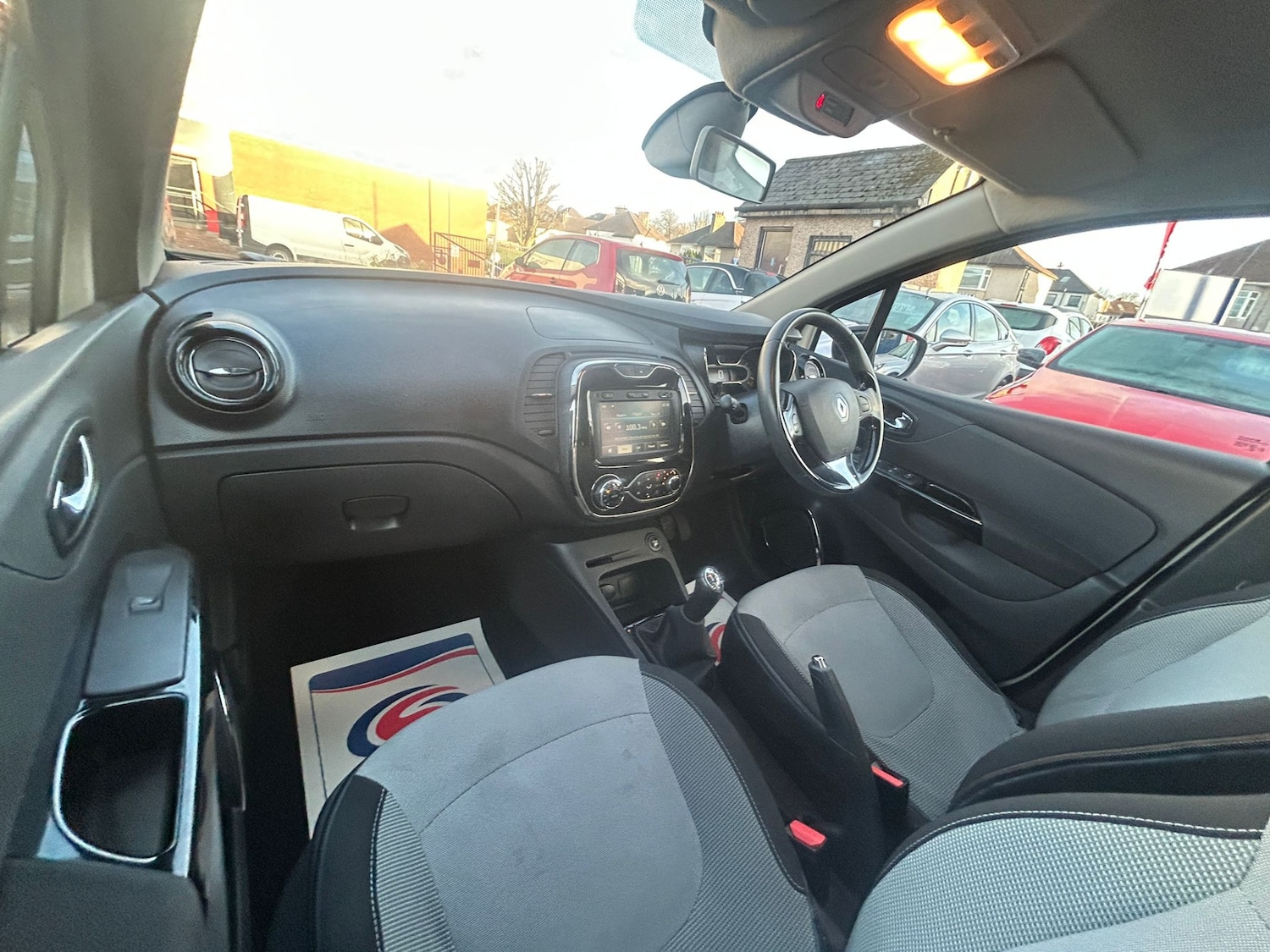 Used Renault Captur 2014 for sale - 77691376: Photo 12