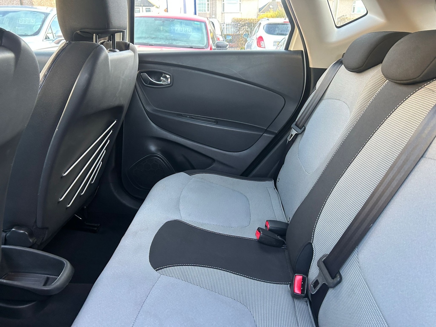 Used Renault Captur 2014 for sale - 77691376: Photo 13