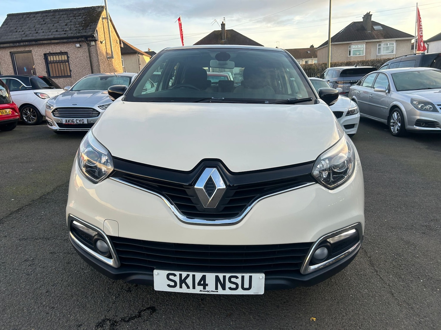 Used Renault Captur 2014 for sale - 77691376: Photo 6