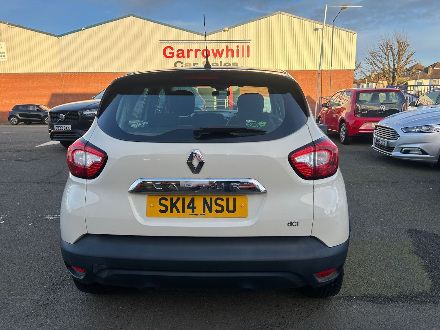 Used Renault Captur 2014 for sale - 77691376: Photo 8