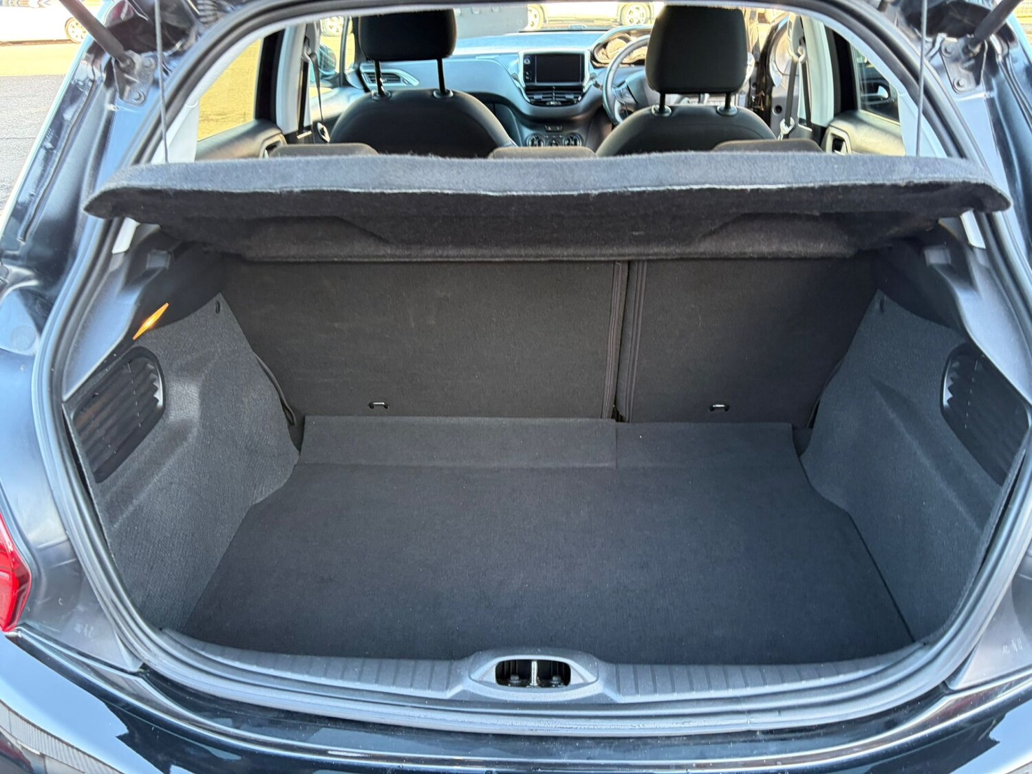 Used Peugeot 208 2019 for sale - 77778540: Photo 8