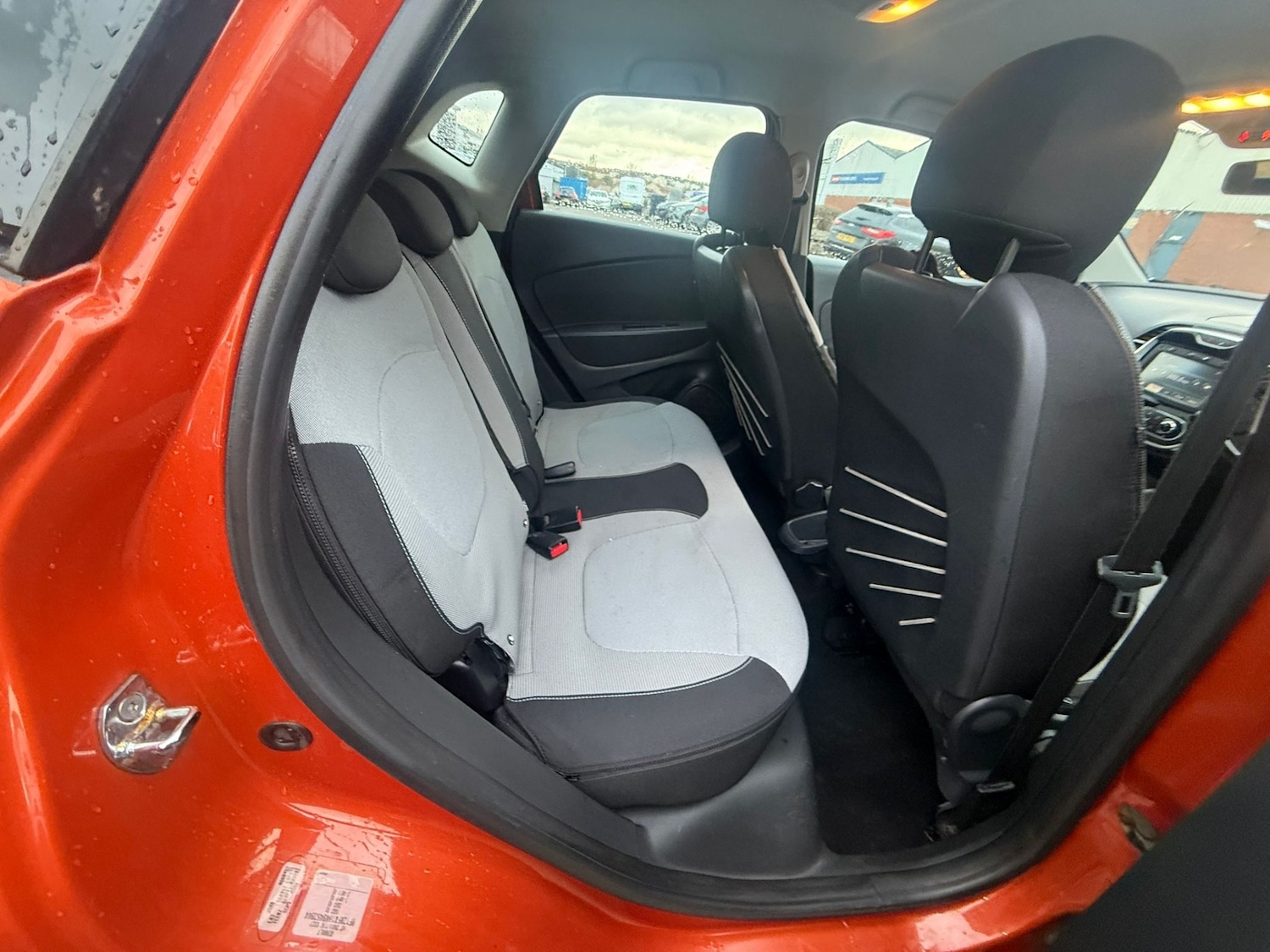 Used Renault Captur 2014 for sale - 77651709: Photo 10