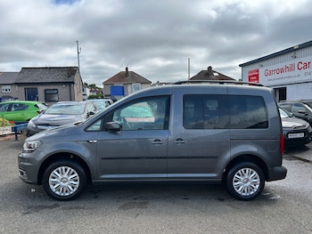 Used Volkswagen Caddy Maxi Life 2016 for sale - 75193331: Photo