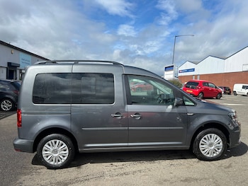 Used Volkswagen Caddy Maxi Life 2016 for sale - 75193331: Photo